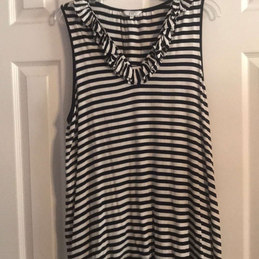 Crown and Ivy tank top